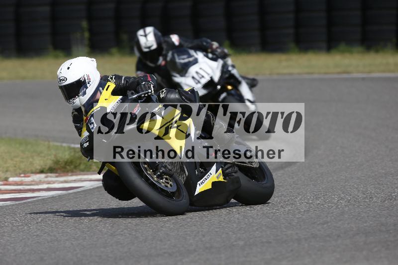 /11 28.04.2026  PROMAX ADR/Gruppe rot/5